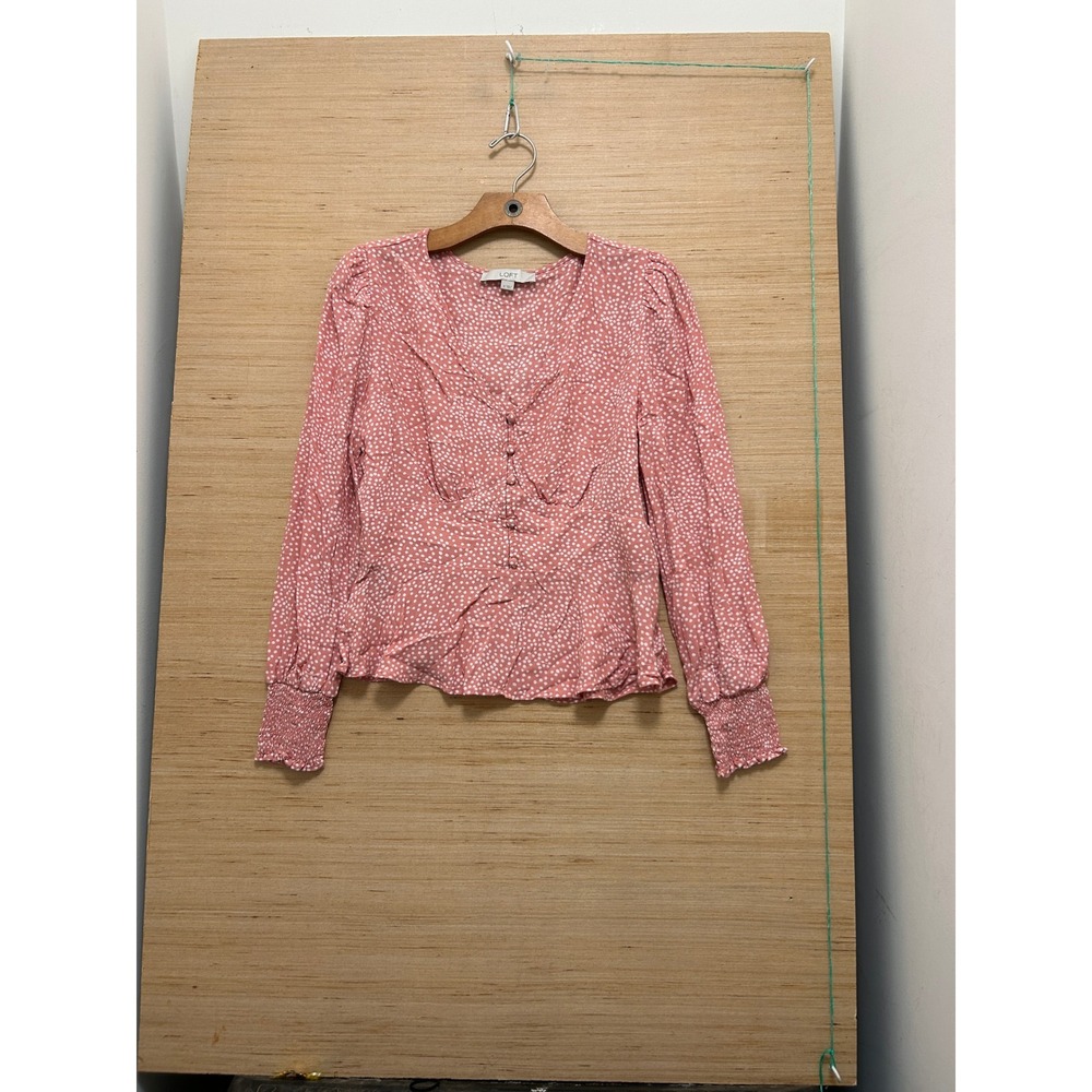 LOFT Pink Polka Dot Peplum Blouse V-Neck Smocked Cuff Button Front Size 4